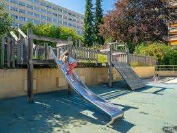 Piscine Vieux-Moulin – Bild 1