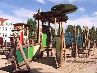 Spielplatz "Steinplatz" – Bild 1