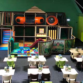 Monkey Town – Bild 3