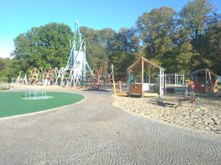 Spielplatz am Stadtpark – Bild 1