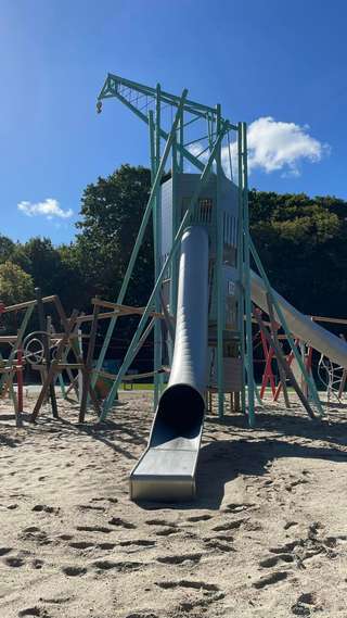 Spielplatz am Stadtpark – Bild 2