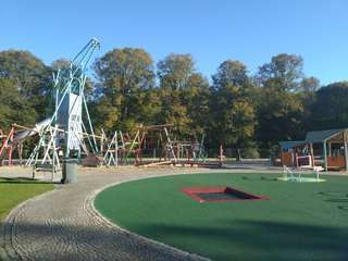 Spielplatz am Stadtpark – Bild 4