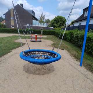 Spielplatz an der Schillerstraße – Bild 1