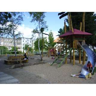 Spielplatz "Müllerstraße" – Bild 1