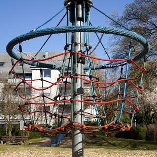 Spielplatz Asberger Straße - Polizei – Bild 4