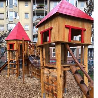 Spielplatz auf dem Schillerplatz – Bild 1