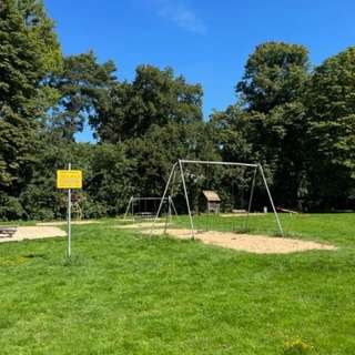 Spielplatz Vaderstrasse – Bild 1