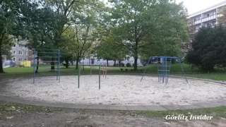 Spiel Platz WiesenGrund-Ostring – Bild 1