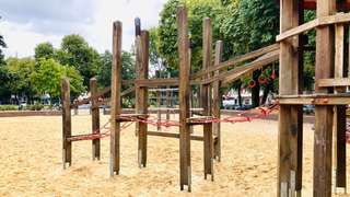 Spielplatz – Bild 2