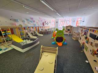 der Buckelwal Kindercafé – Bild 1