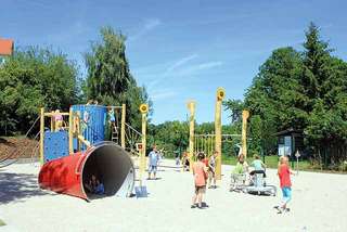 Spielplatz Motzstraße – Bild 1