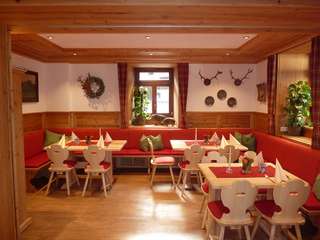 Schwärzlocher Hof - Gaststätte – Bild 2