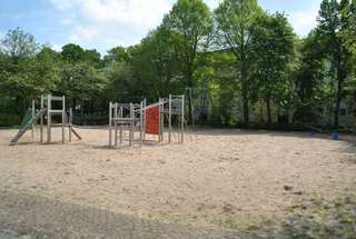 Spiel- und Bolzplatz Bartenlebenring Mitte – Bild 2