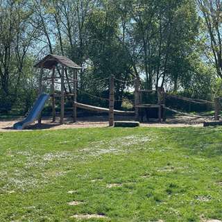 Spielplatz An den Satteläckern – Bild 1