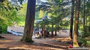Playground at Alpha Lake – Bild 2