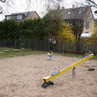 Spielplatz Peter - Klöckner-Str. – Bild 2