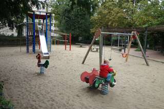 Spielplatz Oststraße – Bild 1