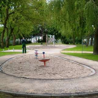 Spielplatz Makarenkostrasse – Bild 4