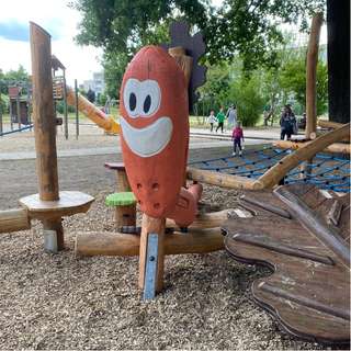 Spielplatz – Bild 6