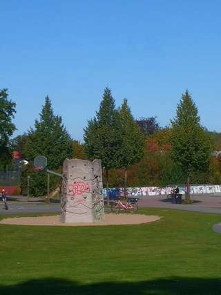 Spielplatz – Bild 2