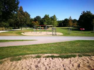 Spielplatz – Bild 5