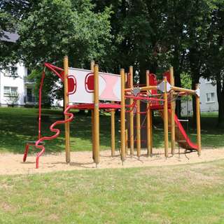 Spiel- und Bolzplatz Waldfrieden – Bild 3