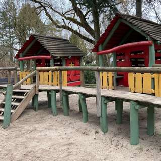 Spielplatz Lichtenplattenweg – Bild 1