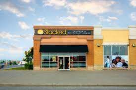 Stacked Breakfast & Pancake House – Bild 1