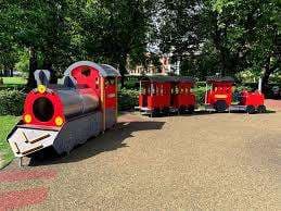Vauxhall Park Playground – Bild 2