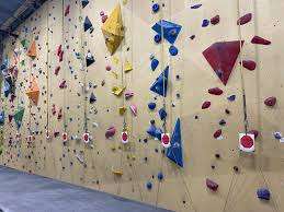 Boiler Room Climbing Gym – Bild 1