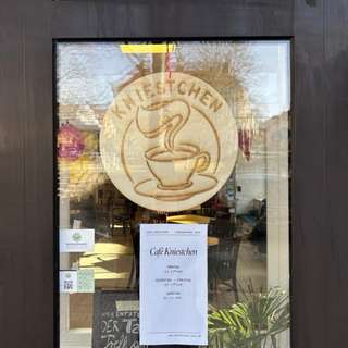 Café Kniestchen – Bild 1