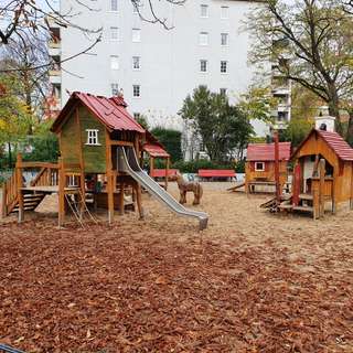 Märchenspielplatz – Bild 3