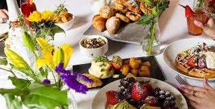 Sunday Brunch at Coast Langley City Convention Center – Bild 1