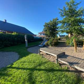 Spielplatz Crednerstraße – Bild 5