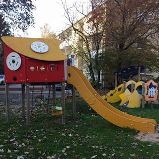 Spielplatz – Bild 2