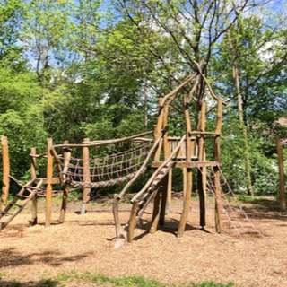 Spielplatz Am Stadtpark – Bild 2