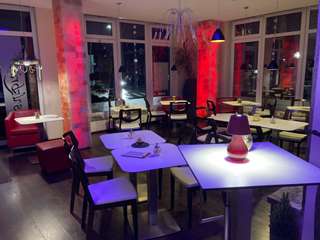 Salzbrise Cafe Salzräume Massagen – Bild 1