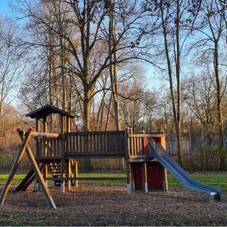 Spielplatz Erftaue – Bild 1
