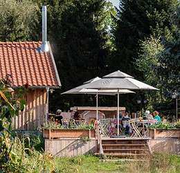 Hof an den Teichen – Bild 1