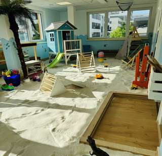 BabyBeach / Eltern-Kind-Café – Bild 1