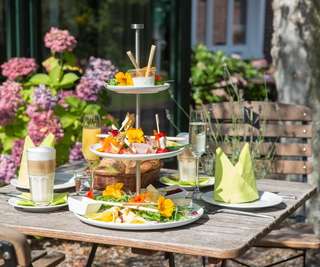 Café & Restaurant blätterteich – Bild 2