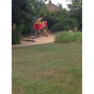 Spielplatz Am Pfarrgarten – Bild 2