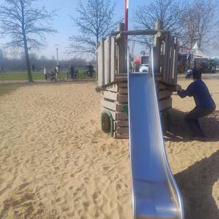 Wasserspielplatz – Bild 1